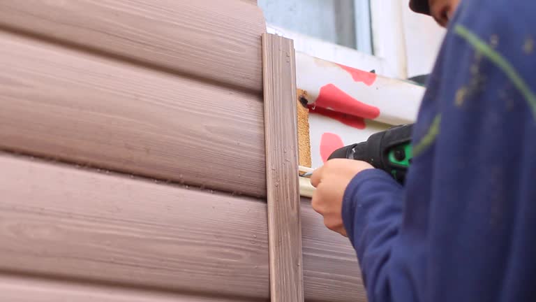 How To Choose The Right Materials for Your Siding Installation in 'Frankfort, OH